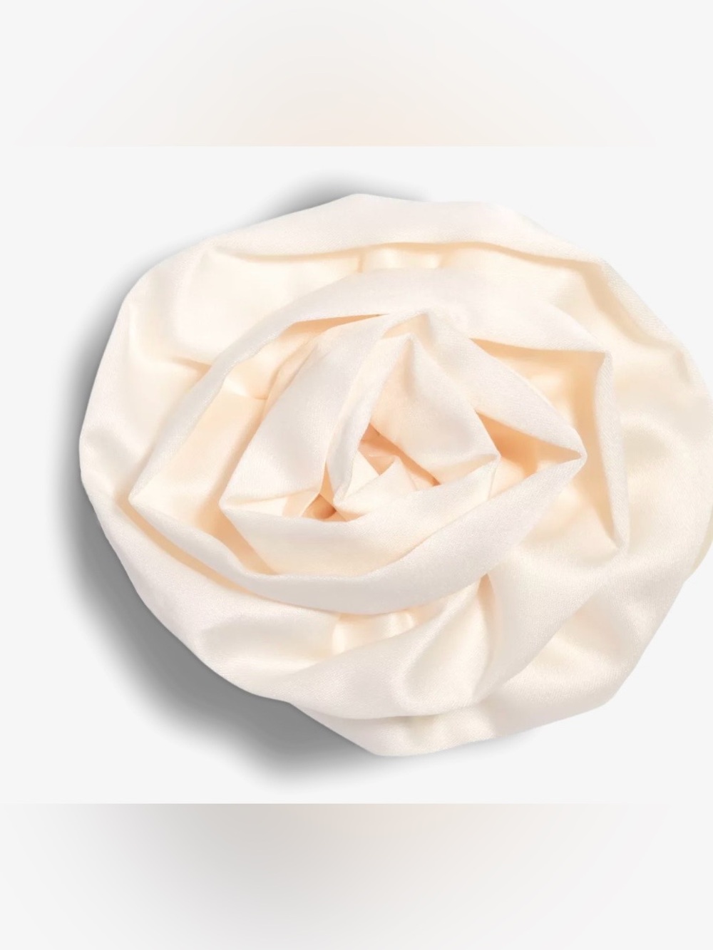Kitsch Satin Rosette Medium Flat Cloud Clip - NWT - Picture 2 of 9